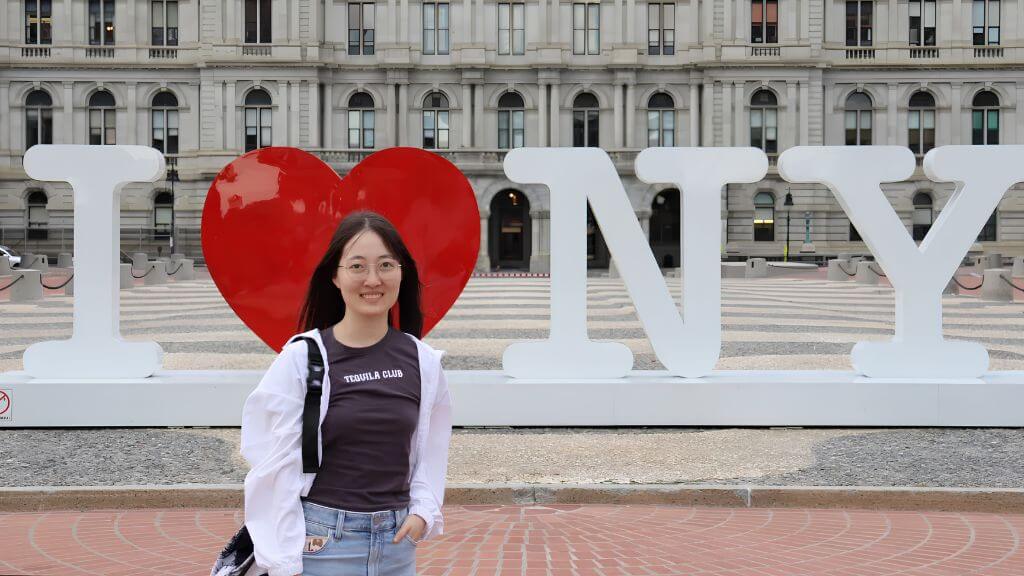 New York State Capitol - nơi làm việc chính quyền bang New York với kiến trúc độc đáo