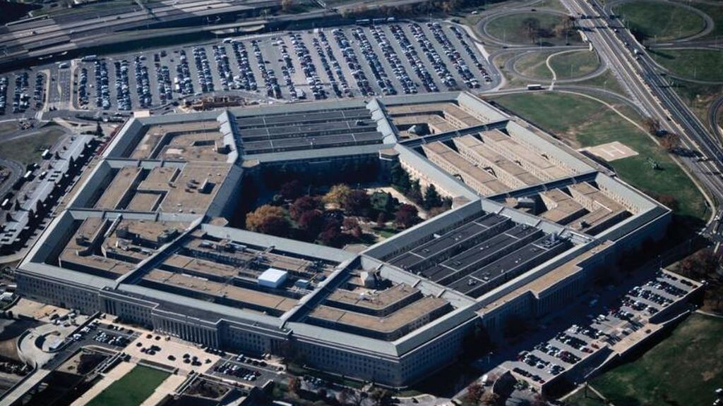 Lầu Năm Góc (The Pentagon) – trụ sở Bộ Quốc phòng Hoa Kỳ