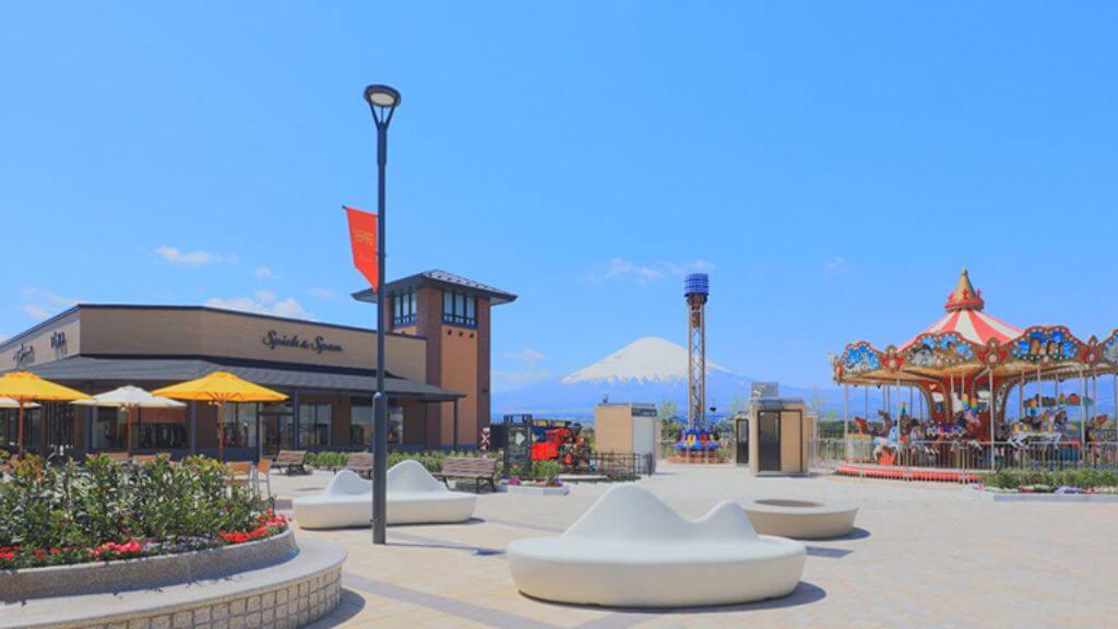 Mua sắm tại Gotemba Premium Outlets