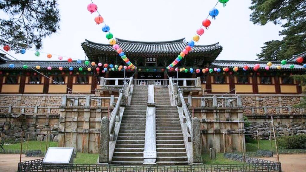 Hành trình khám phá văn hóa Phật giáo tại Chùa Bulguksa