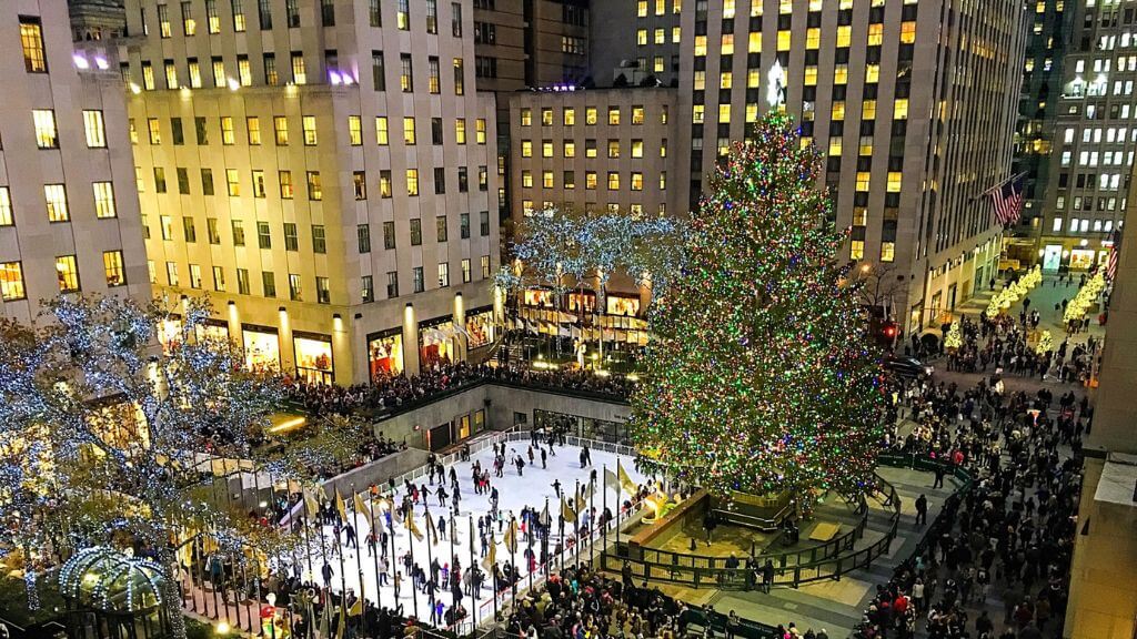 Tự do mua sắm tại Rockefeller Center