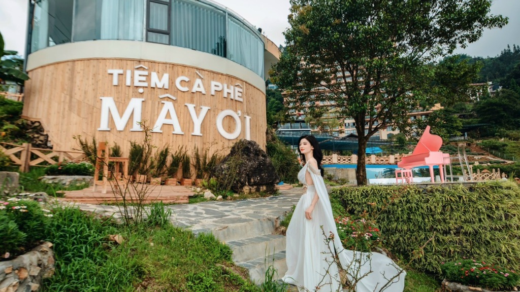 Tiệm Cà Phê Mây Ơi Sa Pa Điểm Checkin cực hot trong tour Tây Bắc 5N4Đ
