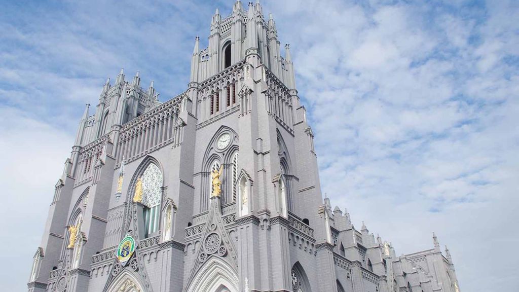 Cận cảnh nhà thờ Phú Nhai