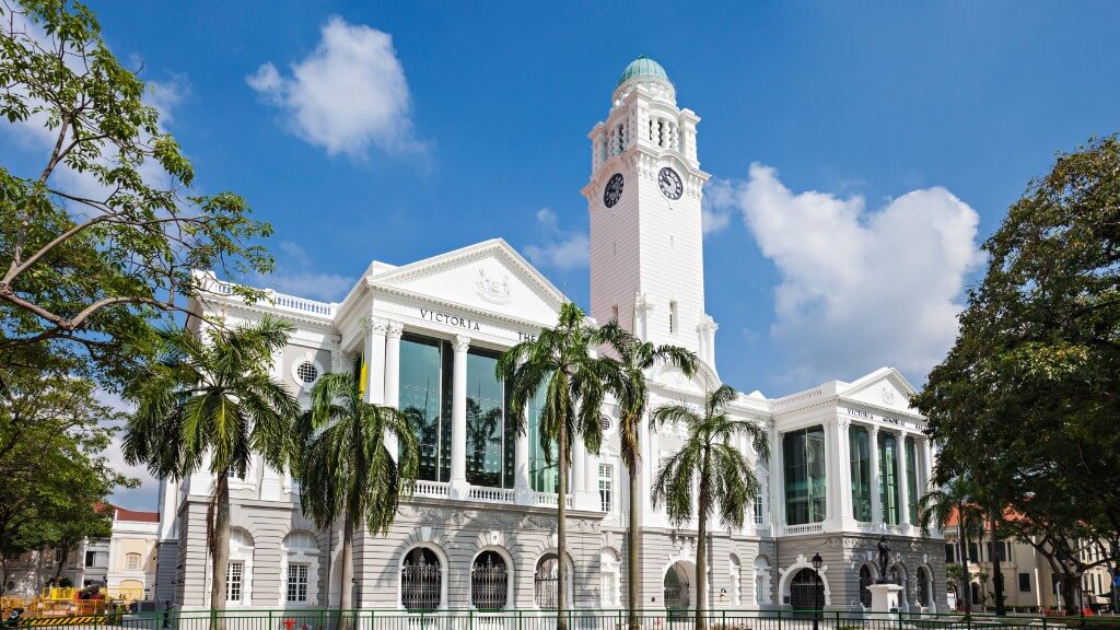 Vẻ đẹp cổ điển của nhà hát Victoria Singapore