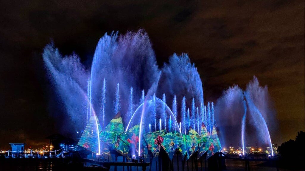 Chiêm ngưỡng Spectra - A light and water show hoành tráng tại Singapore