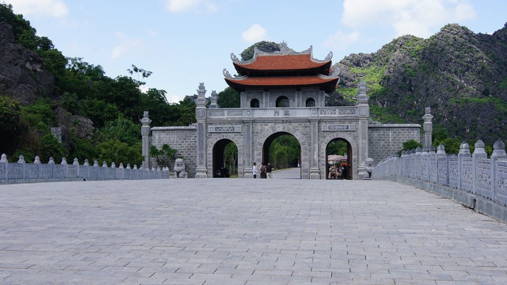 Cố đô Hoa Lư Ninh Bình - nơi lưu trữ các di tích lịch sử qua nhiều thời đại