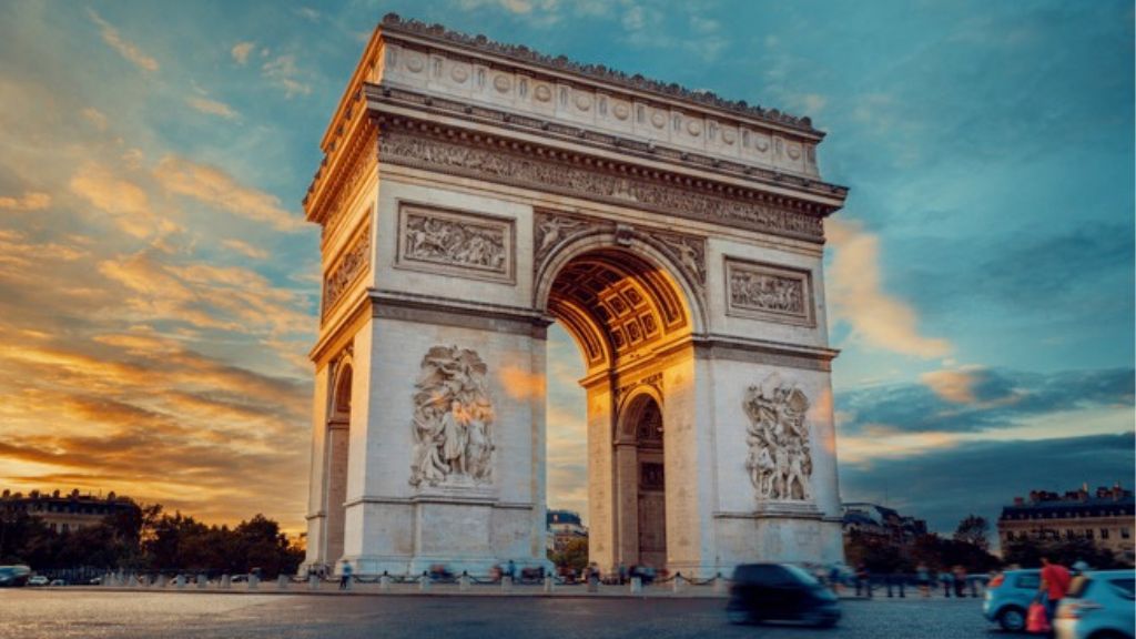 Du lịch châu âu Khải Hoàn Môn (Arc De Triomphe)