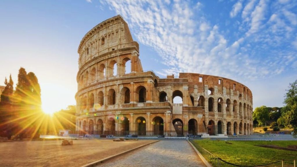 Đấu trường la mã Colosseum cổ kính - Ý