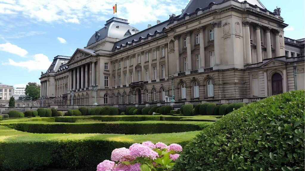 Cung điện Hoàng gia Bỉ – Biểu tượng hoàng gia tráng lệ của Brussels.