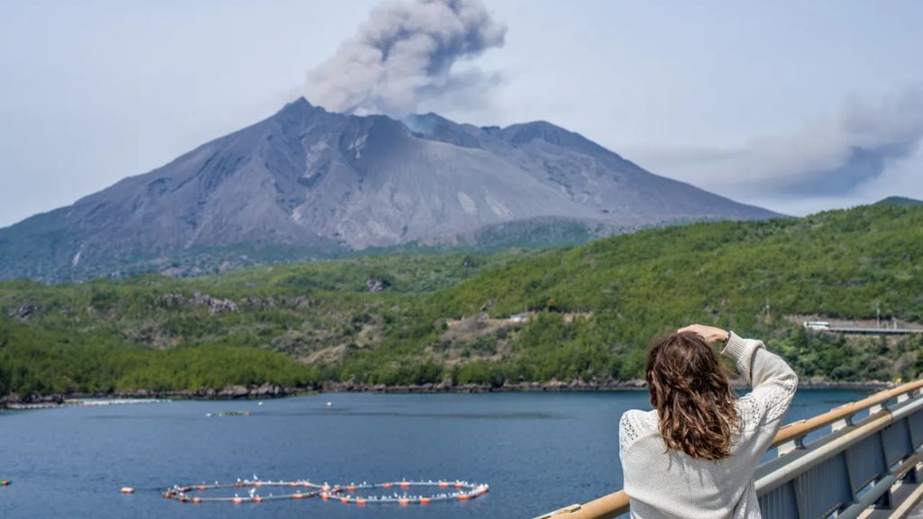 Check in núi lửa Sakurajima (@Siri)