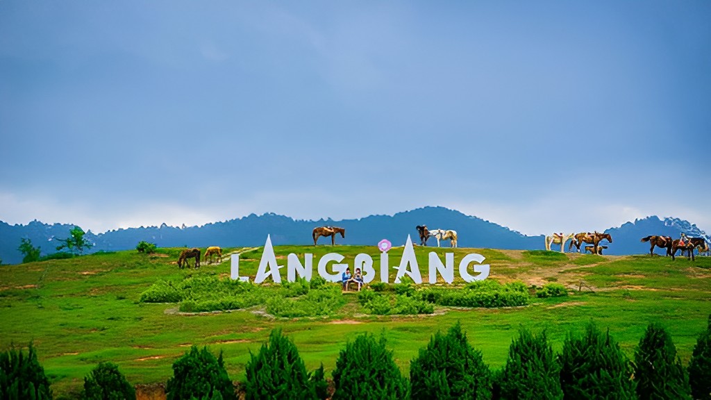 Núi LangBiang