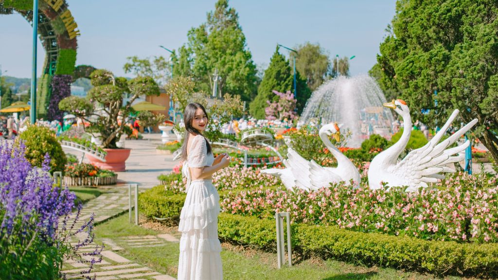 Vườn Hoa Thành phố - nơi có cảnh quan thơ mộng bậc nhất Đà Lạt