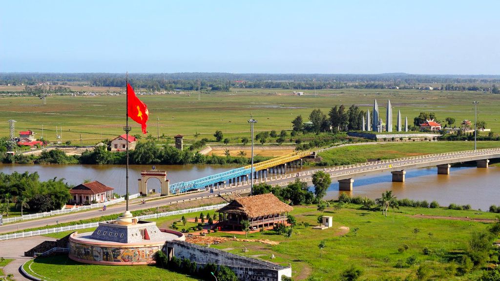 Cầu Hiền Lương, Sông Bến Hải - Quảng Trị