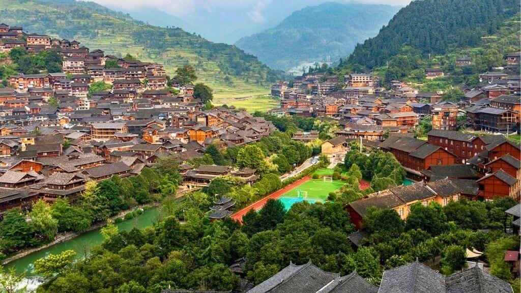 Thiên Hộ Miêu Trại – Ngôi làng người Miêu lớn nhất Trung Quốc