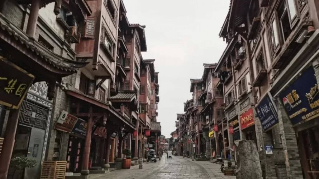 Khám phá Mao Đài Trấn – Làng rượu ngàn năm tuổi