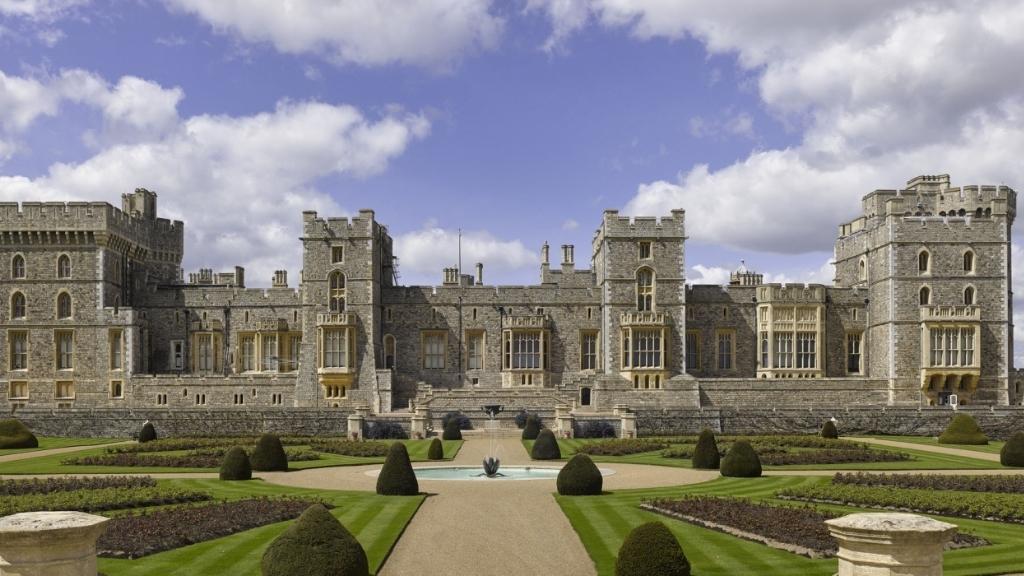 Toàn cảnh Lâu đài Windsor vĩ đại