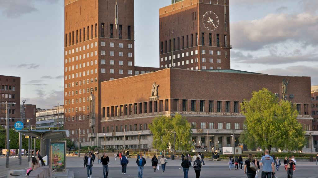 Tòa thị chính Oslo City Hall nơi diễn ra Lễ trao giải Nobel Hòa Bình hàng năm