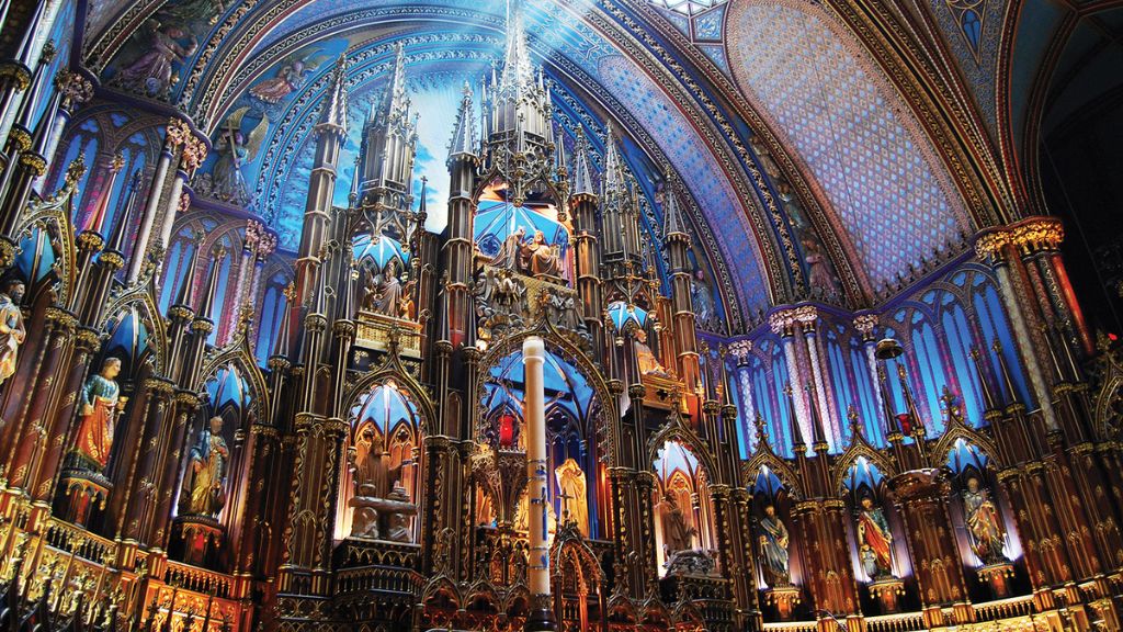 Bên trong Vương cung thánh đường – Notre Dame Basilica
