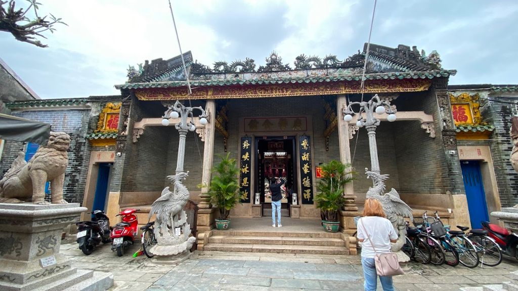 Hội quán Quảng Đông mang đậm nét kiến trúc Hoa