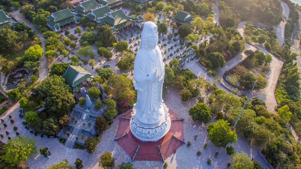 Chiêm ngưỡng tượng Phật Bà Quan Âm cao nhất Việt Nam