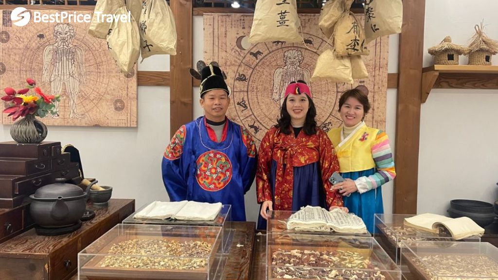 Check in trang phục Hanbok truyền thống