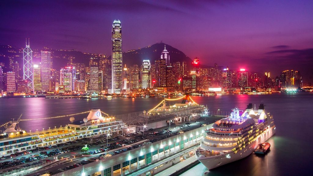 Tham quan Ocean Terminal trong tour Hong Kong 4N3Đ