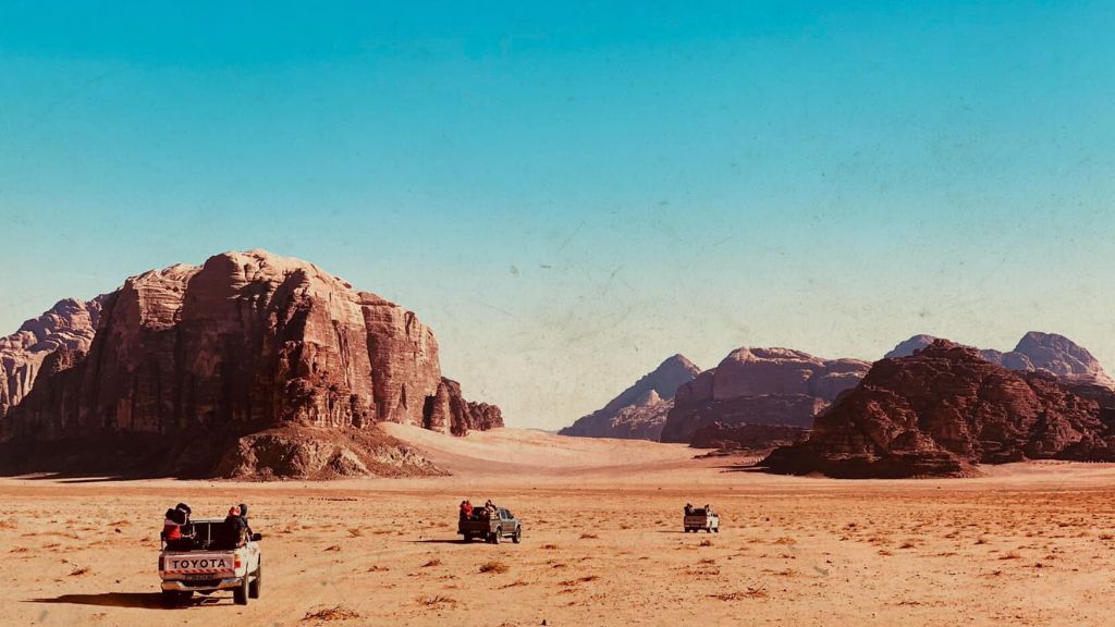 Sa mạc Wadi Rum mênh mông