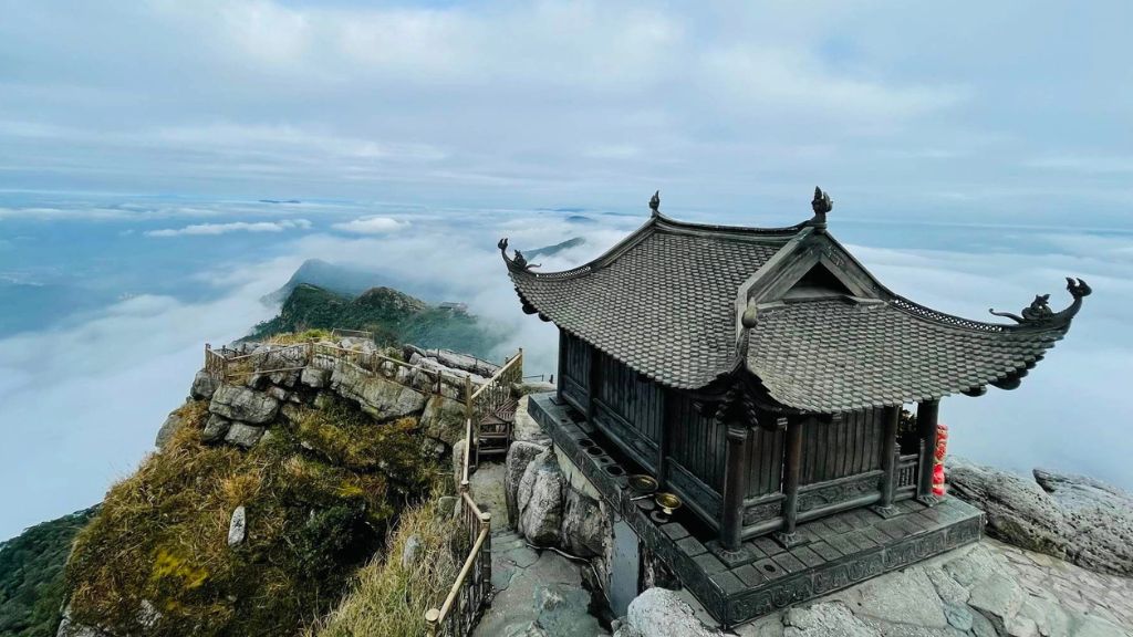 Chùa Đồng trên núi Yên Tử