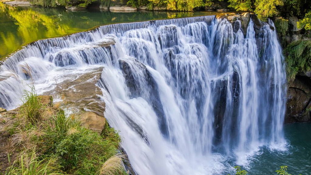 Thác nước Thập Phần được mệnh danh là “Niagara của Đài Loan”