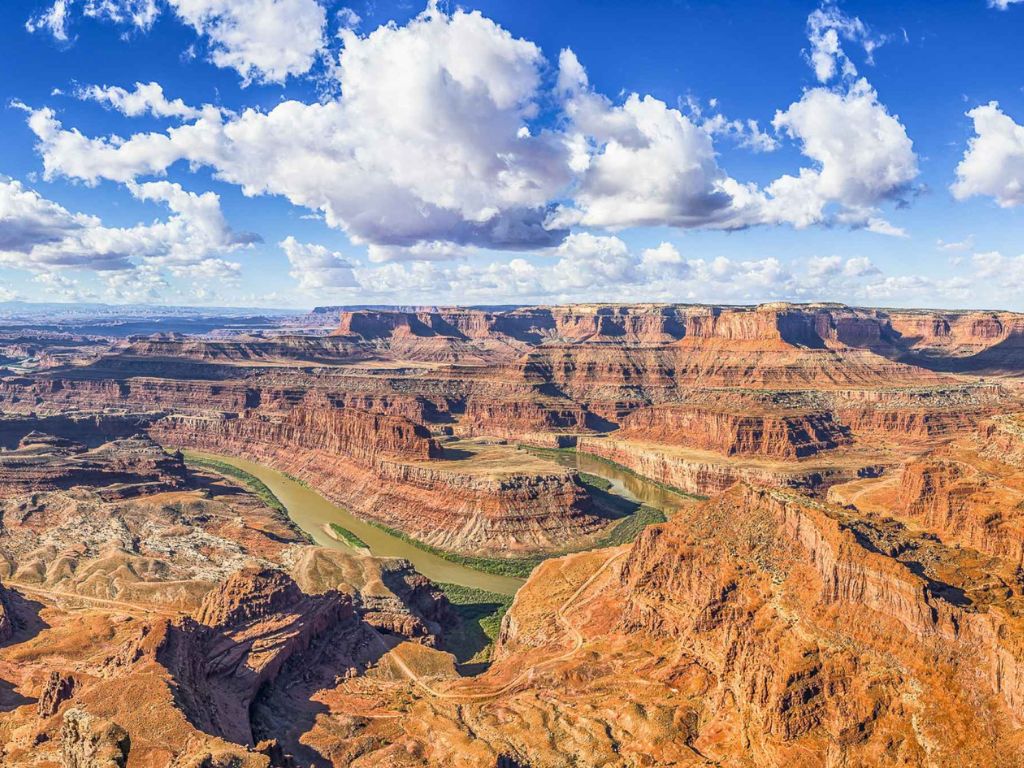 Grand Canyon hùng vĩ