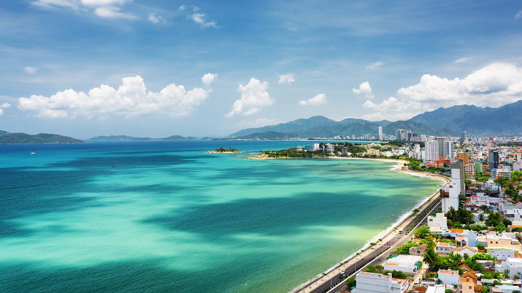 Khung cảnh tuyệt đẹp của thành phố biển Nha Trang