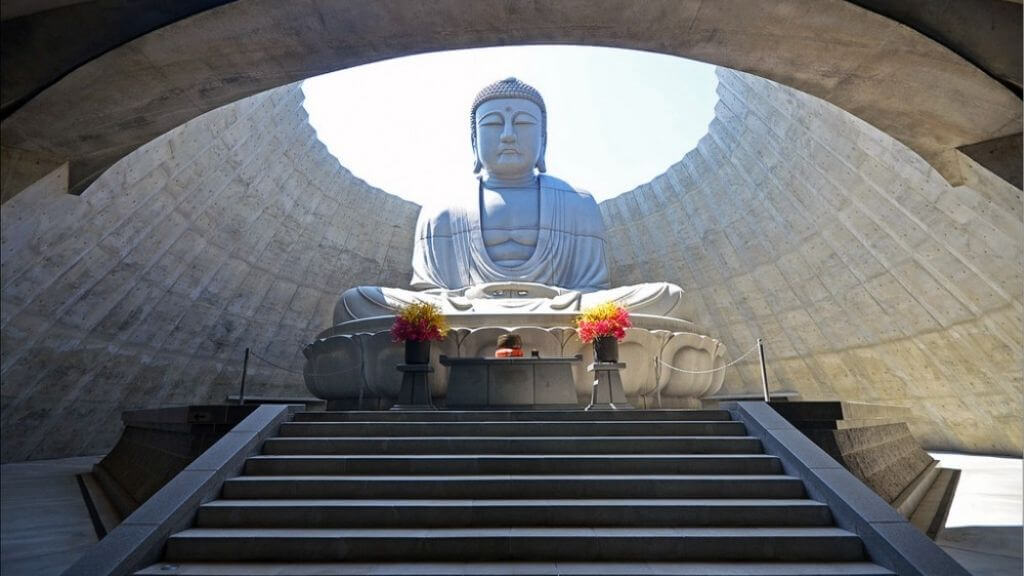 Chiêm bái Tượng Phật Atama Daibutsu linh thiêng tại Hokkaido