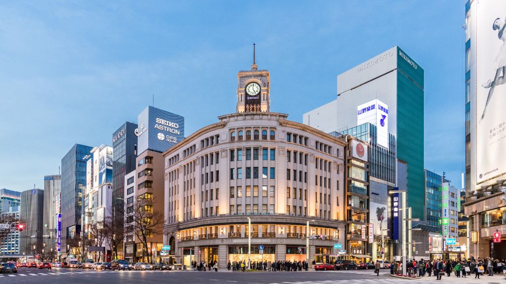 Phố Ginza   khu mua sắm xa xỉ xầm uất nhất Tokyo