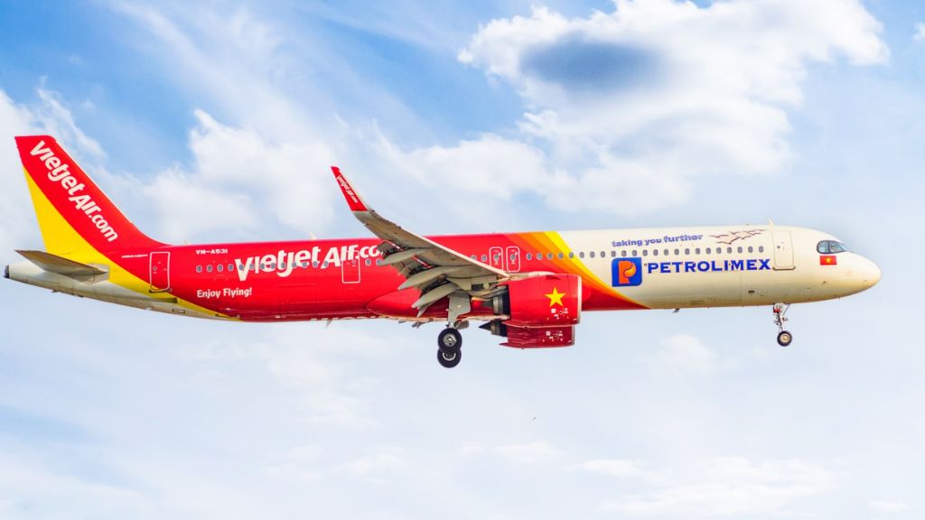 Đoàn đáp chuyến bay Vietjet Air tới Nhật Bản