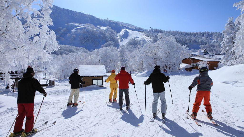 Du xuân Nhật Bản trượt tuyết núi Zao