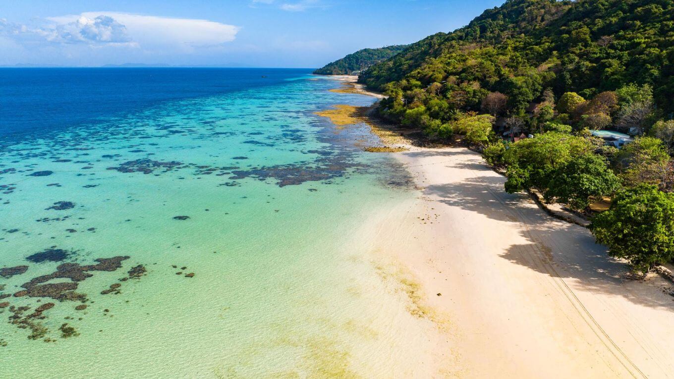 Laem Tong Beach – vẻ đẹp nguyên sơ chưa bị đánh thức