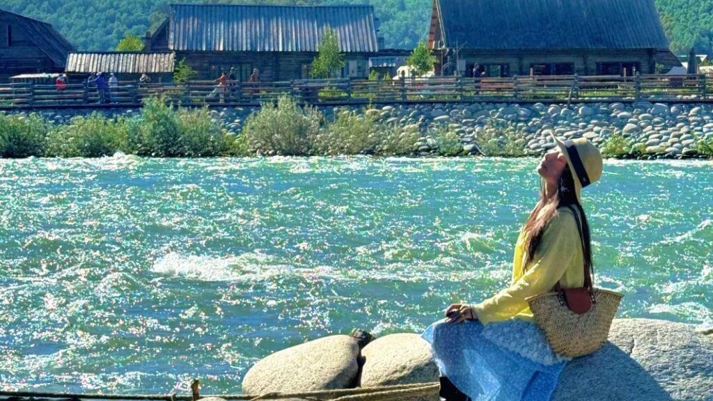 Sông Hemu – dải lụa xanh mềm mại giữa thảo nguyên Tân Cương