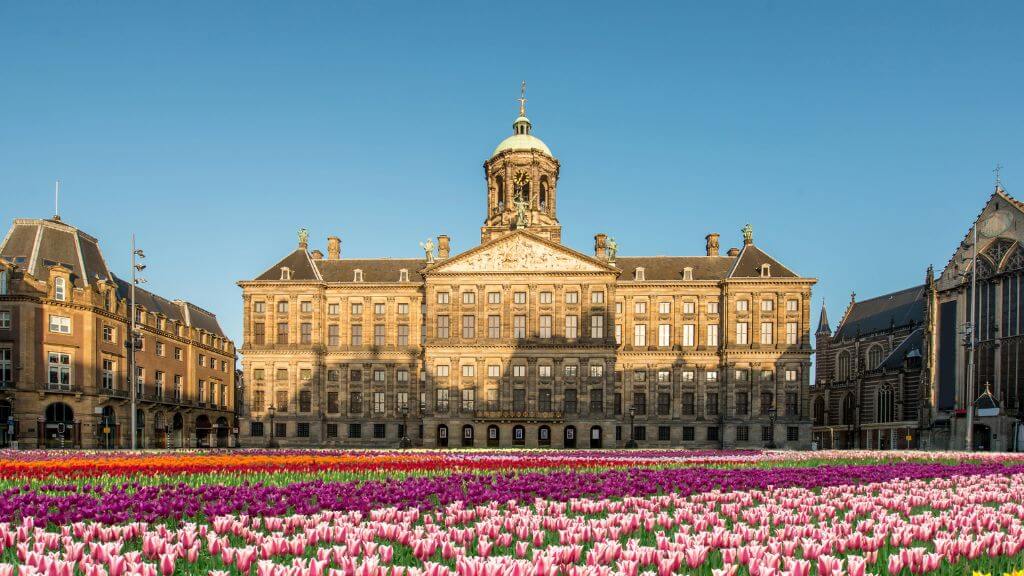 Chiêm ngưỡng Cung điện Hoàng gia Koninklijk Paleis