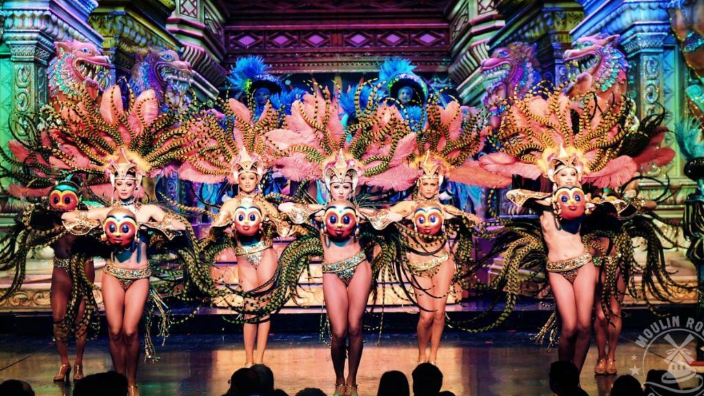 Thưởng thức Show Moulin Rouge độc đáo