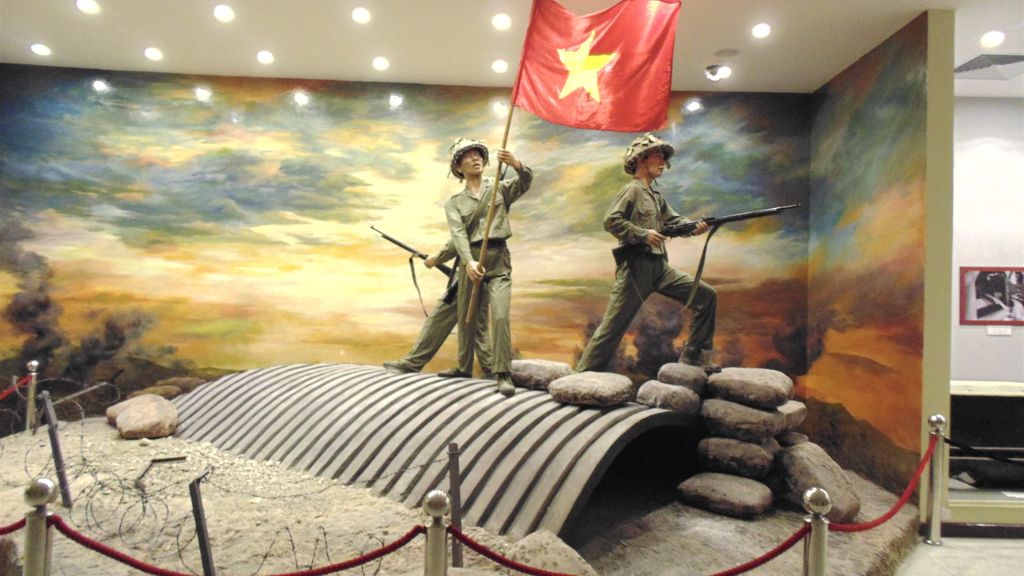 Mô hình dựng lại kháng chiến Điện Biên Phủ