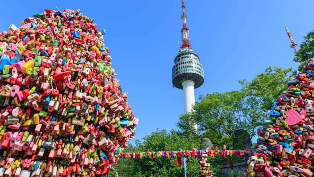 Tháp Namsan - biểu tượng du lịch Hàn Quốc