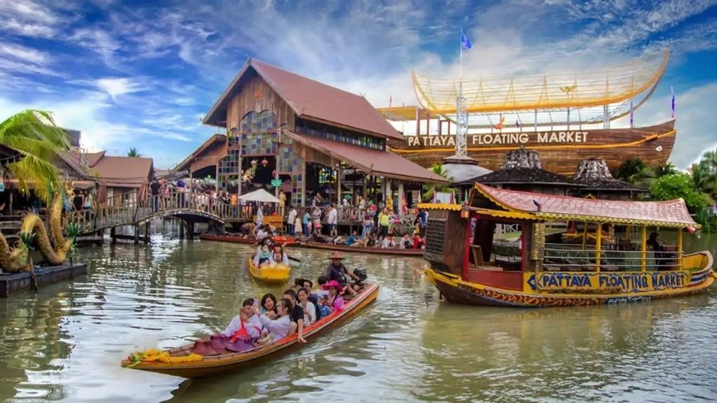 Khám phá Chợ nổi 4 miền Pattaya