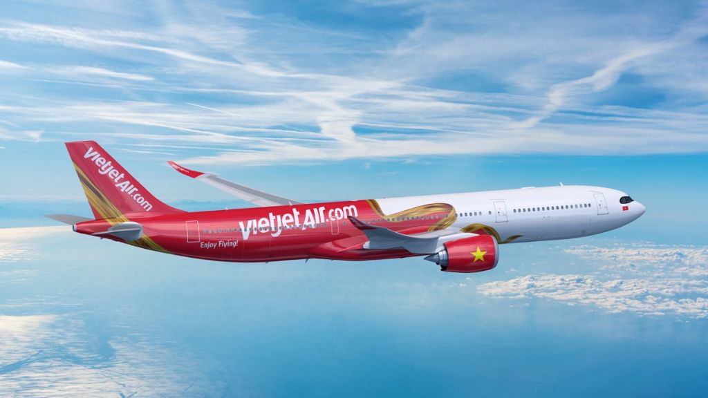 Đoàn khởi hành tới Thái Lan trên chuyến bay của Vietjet Air