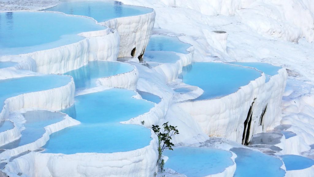 Vẻ đẹp tại Lâu đài Bông Pamukkale