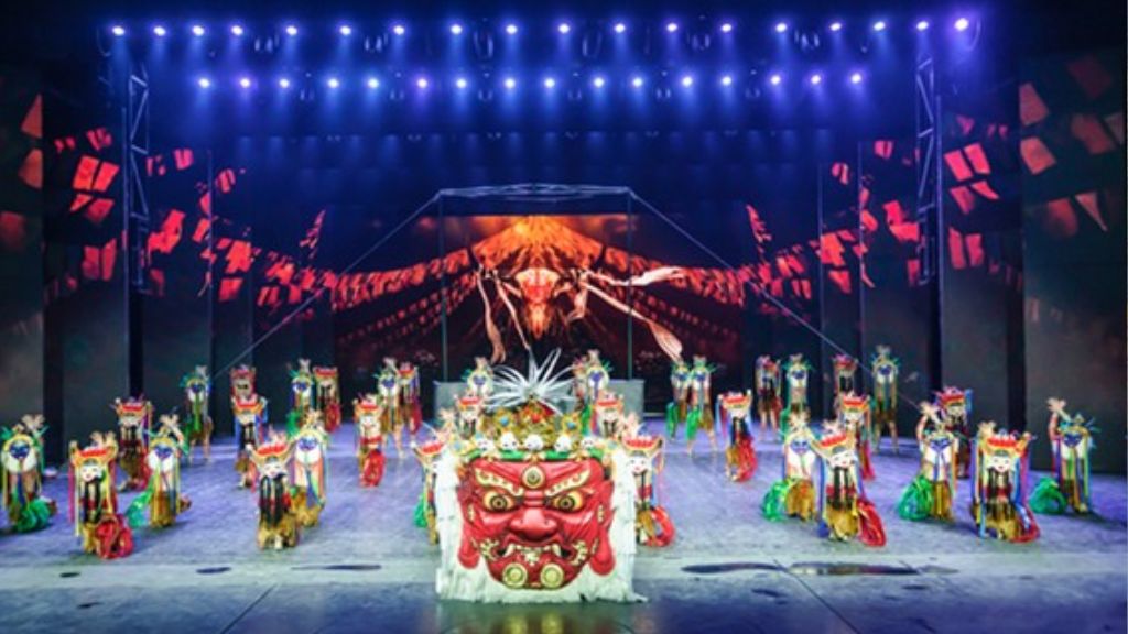 Du khách có thể thưởng thức Tình Cửu Trại Thiên Cổ đặt tour du lịch Trung Quốc - Cửu Trại Câu