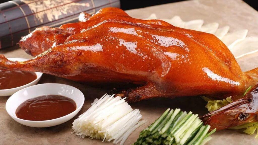 Tặng 01 bữa vịt quay Bắc Kinh trứ danh