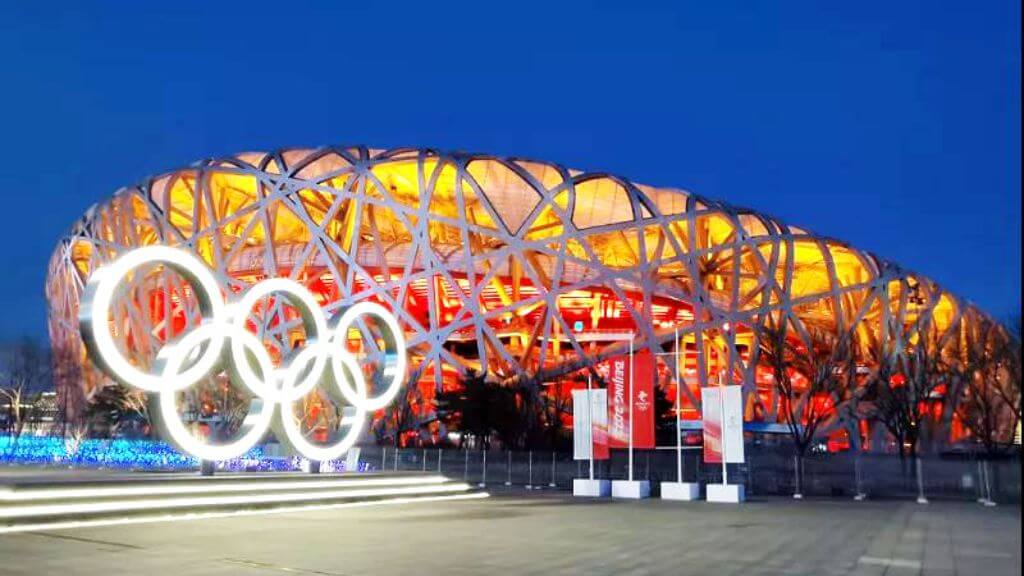 Sân vận động Tổ Chim khi lên đèn