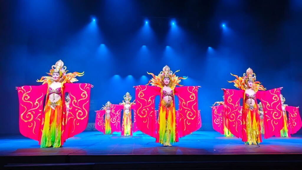 show Tống Thành Thiên Tình Cổ hoành tráng