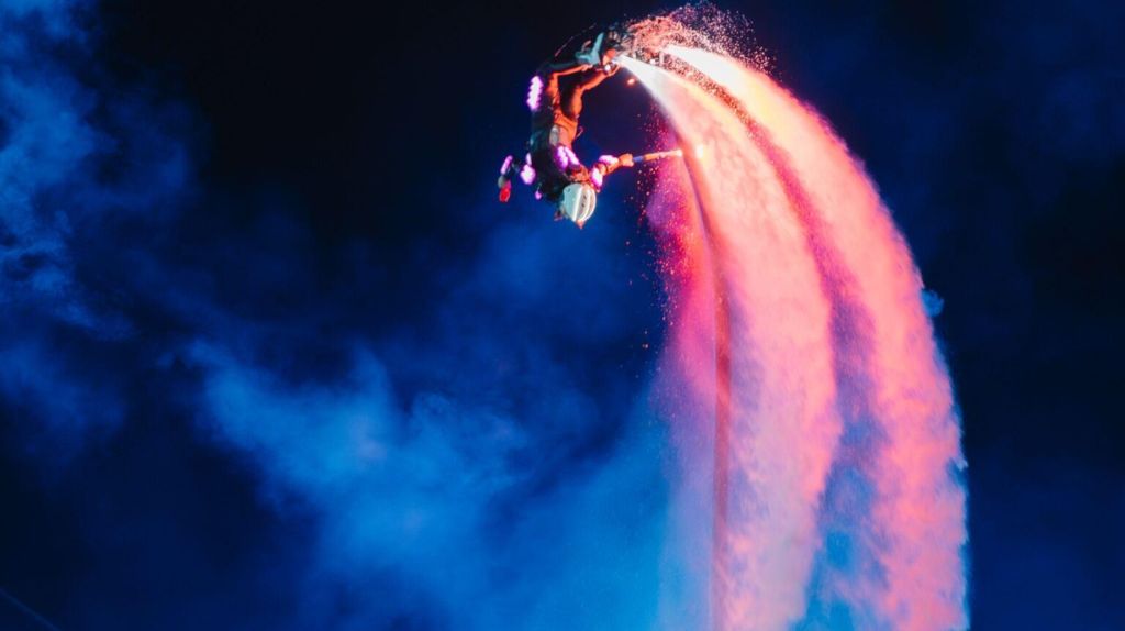 Show diễn gây ấn tượng mạnh với người xem