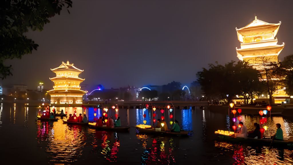 Phố cổ Hoa Lư về đêm